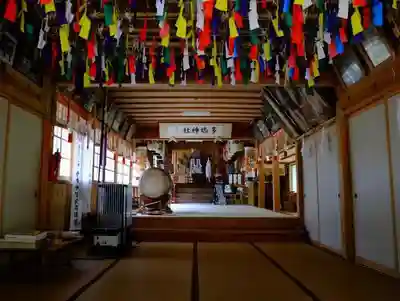 多鳩神社の本殿・本堂