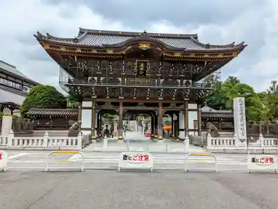 成田山新勝寺の山門・神門