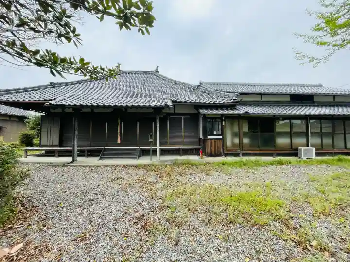 竜泉寺の{uncategorized: "未分類", other: "その他", undefined: "問題あり", building: "その他建物", grave: "お墓", sacred_gate: "鳥居", guardian: "狛犬", statue: "像", buddha: "仏像", history: "歴史", nature: "自然", garden: "庭園", animal: "動物", pagoda: "塔", temizu: "手水舎", mountain_gate: "山門・神門", sanctuary: "本殿・本堂", subordinate: "末社・摂社", art: "芸術", scenery: "景色", jizo: "地蔵", ema: "絵馬", goshuin: "御朱印", omikuji: "おみくじ", items: "授与品その他", amulet: "お守り", goshuincho: "御朱印帳", eats: "食事", festival: "お祭り", votive_dance: "神楽", shichigosan: "七五三参", wedding: "結婚式", experience: "体験その他", initially: "初詣", around: "周辺", anti_infection: "感染症対策"}