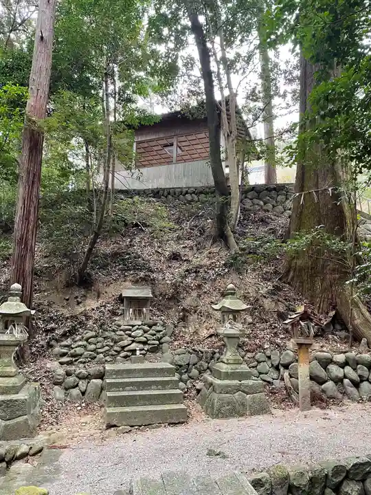 大河内神社の末社・摂社