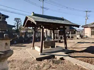 鬼鎮神社の{uncategorized: "未分類", other: "その他", undefined: "問題あり", building: "その他建物", grave: "お墓", sacred_gate: "鳥居", guardian: "狛犬", statue: "像", buddha: "仏像", history: "歴史", nature: "自然", garden: "庭園", animal: "動物", pagoda: "塔", temizu: "手水舎", mountain_gate: "山門・神門", sanctuary: "本殿・本堂", subordinate: "末社・摂社", art: "芸術", scenery: "景色", jizo: "地蔵", ema: "絵馬", goshuin: "御朱印", omikuji: "おみくじ", items: "授与品その他", amulet: "お守り", goshuincho: "御朱印帳", eats: "食事", festival: "お祭り", votive_dance: "神楽", shichigosan: "七五三参", wedding: "結婚式", experience: "体験その他", initially: "初詣", around: "周辺", anti_infection: "感染症対策"}