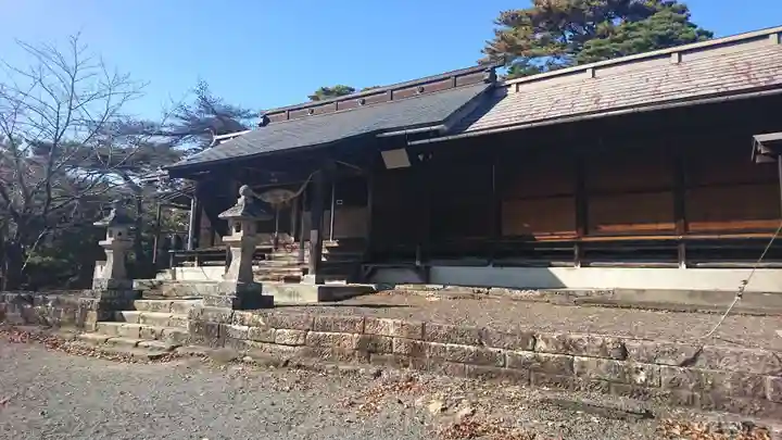 塩釜神社の本殿・本堂