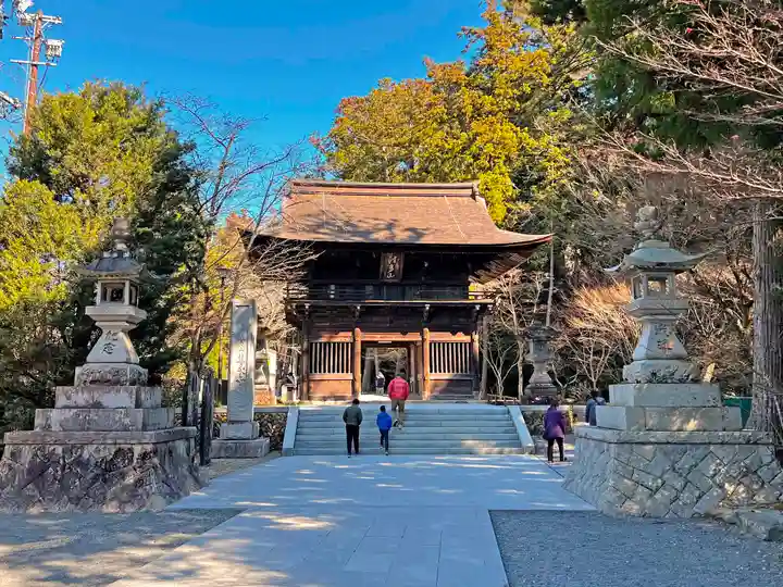 尊永寺の山門・神門