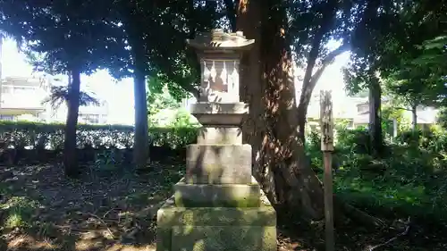 大井氷川神社の末社