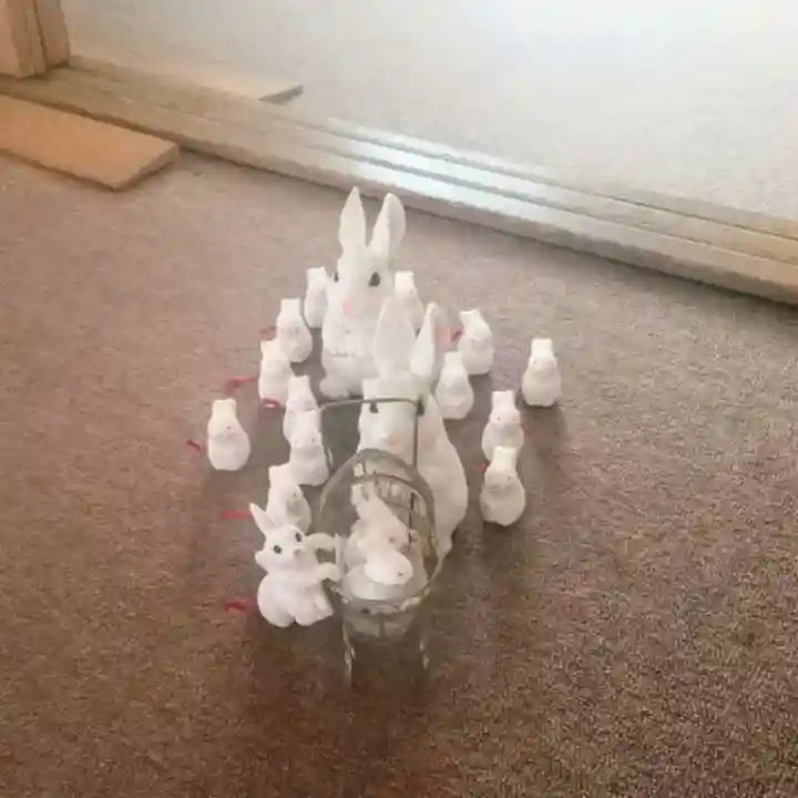 彌彦神社 (伊夜日子神社)の像