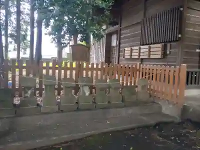 長島神社の{uncategorized: "未分類", other: "その他", undefined: "問題あり", building: "その他建物", grave: "お墓", sacred_gate: "鳥居", guardian: "狛犬", statue: "像", buddha: "仏像", history: "歴史", nature: "自然", garden: "庭園", animal: "動物", pagoda: "塔", temizu: "手水舎", mountain_gate: "山門・神門", sanctuary: "本殿・本堂", subordinate: "末社・摂社", art: "芸術", scenery: "景色", jizo: "地蔵", ema: "絵馬", goshuin: "御朱印", omikuji: "おみくじ", items: "授与品その他", amulet: "お守り", goshuincho: "御朱印帳", eats: "食事", festival: "お祭り", votive_dance: "神楽", shichigosan: "七五三参", wedding: "結婚式", experience: "体験その他", initially: "初詣", around: "周辺", anti_infection: "感染症対策"}