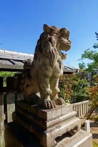 離宮八幡宮の狛犬