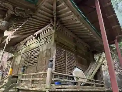 須波阿津疑神社の本殿