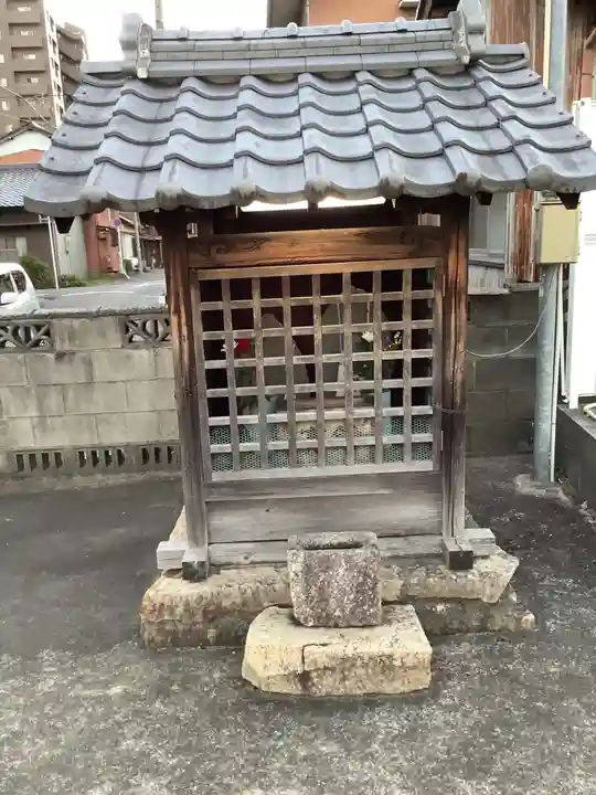 お堂の本殿・本堂