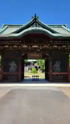 貞照寺の{uncategorized: "未分類", other: "その他", undefined: "問題あり", building: "その他建物", grave: "お墓", sacred_gate: "鳥居", guardian: "狛犬", statue: "像", buddha: "仏像", history: "歴史", nature: "自然", garden: "庭園", animal: "動物", pagoda: "塔", temizu: "手水舎", mountain_gate: "山門・神門", sanctuary: "本殿・本堂", subordinate: "末社・摂社", art: "芸術", scenery: "景色", jizo: "地蔵", ema: "絵馬", goshuin: "御朱印", omikuji: "おみくじ", items: "授与品その他", amulet: "お守り", goshuincho: "御朱印帳", eats: "食事", festival: "お祭り", votive_dance: "神楽", shichigosan: "七五三参", wedding: "結婚式", experience: "体験その他", initially: "初詣", around: "周辺", anti_infection: "感染症対策"}