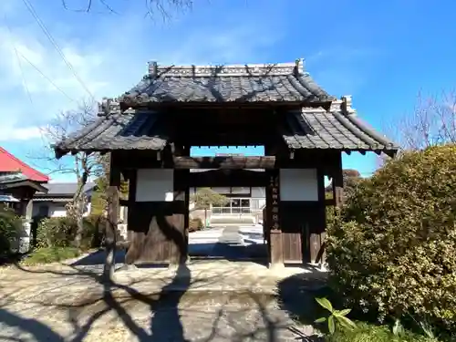 桂性寺の山門