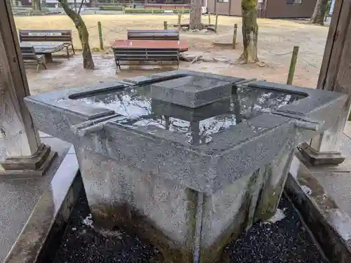 武田神社の手水舎