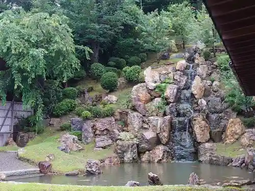 龍雲寺の庭園