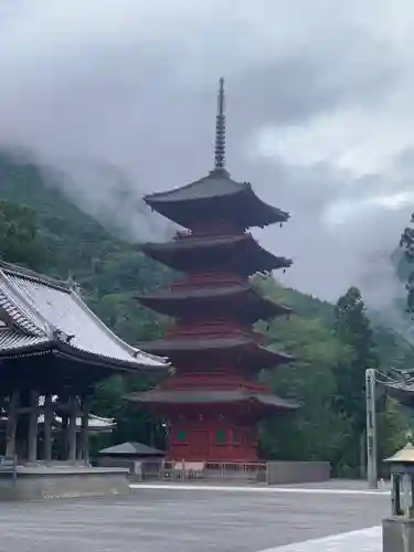 久遠寺の塔