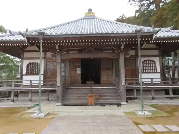 補陀洛山寺の本殿・本堂