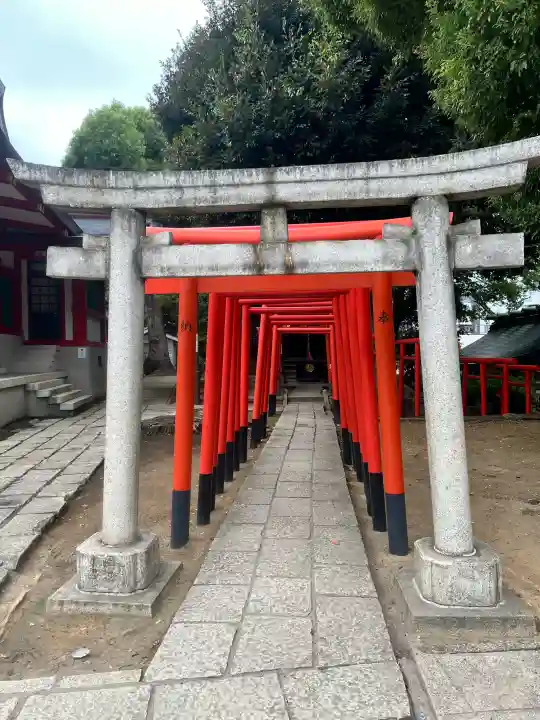 品川神社の{uncategorized: "未分類", other: "その他", undefined: "問題あり", building: "その他建物", grave: "お墓", sacred_gate: "鳥居", guardian: "狛犬", statue: "像", buddha: "仏像", history: "歴史", nature: "自然", garden: "庭園", animal: "動物", pagoda: "塔", temizu: "手水舎", mountain_gate: "山門・神門", sanctuary: "本殿・本堂", subordinate: "末社・摂社", art: "芸術", scenery: "景色", jizo: "地蔵", ema: "絵馬", goshuin: "御朱印", omikuji: "おみくじ", items: "授与品その他", amulet: "お守り", goshuincho: "御朱印帳", eats: "食事", festival: "お祭り", votive_dance: "神楽", shichigosan: "七五三参", wedding: "結婚式", experience: "体験その他", initially: "初詣", around: "周辺", anti_infection: "感染症対策"}