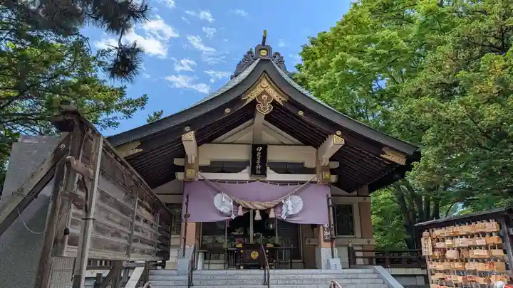 彌彦神社 (伊夜日子神社)(北海道)