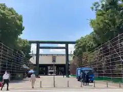 靖國神社の鳥居