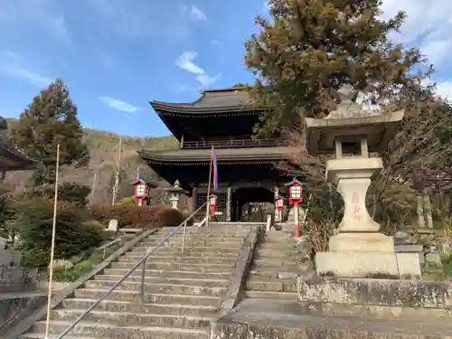 大善寺の山門