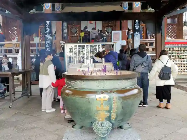 中山寺の本殿・本堂