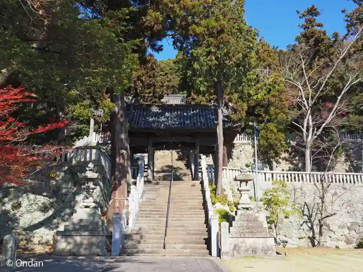 粒坐天照神社(兵庫県)