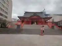 花園神社の本殿・本堂