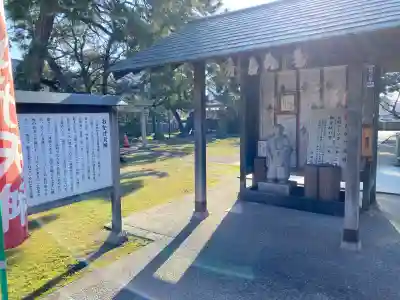 白潟天満宮の{uncategorized: "未分類", other: "その他", undefined: "問題あり", building: "その他建物", grave: "お墓", sacred_gate: "鳥居", guardian: "狛犬", statue: "像", buddha: "仏像", history: "歴史", nature: "自然", garden: "庭園", animal: "動物", pagoda: "塔", temizu: "手水舎", mountain_gate: "山門・神門", sanctuary: "本殿・本堂", subordinate: "末社・摂社", art: "芸術", scenery: "景色", jizo: "地蔵", ema: "絵馬", goshuin: "御朱印", omikuji: "おみくじ", items: "授与品その他", amulet: "お守り", goshuincho: "御朱印帳", eats: "食事", festival: "お祭り", votive_dance: "神楽", shichigosan: "七五三参", wedding: "結婚式", experience: "体験その他", initially: "初詣", around: "周辺", anti_infection: "感染症対策"}