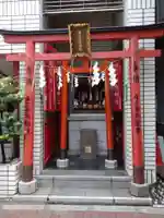 朝日稲荷神社の鳥居