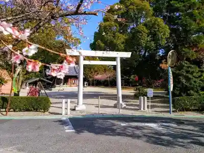 神明社（西一色神明社）の山門・神門