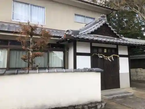 那波加神社の建物その他