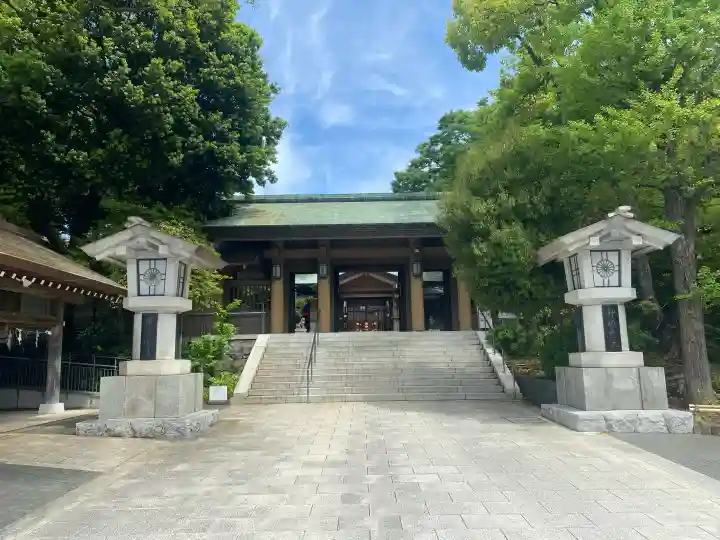 東郷神社の{uncategorized: "未分類", other: "その他", undefined: "問題あり", building: "その他建物", grave: "お墓", sacred_gate: "鳥居", guardian: "狛犬", statue: "像", buddha: "仏像", history: "歴史", nature: "自然", garden: "庭園", animal: "動物", pagoda: "塔", temizu: "手水舎", mountain_gate: "山門・神門", sanctuary: "本殿・本堂", subordinate: "末社・摂社", art: "芸術", scenery: "景色", jizo: "地蔵", ema: "絵馬", goshuin: "御朱印", omikuji: "おみくじ", items: "授与品その他", amulet: "お守り", goshuincho: "御朱印帳", eats: "食事", festival: "お祭り", votive_dance: "神楽", shichigosan: "七五三参", wedding: "結婚式", experience: "体験その他", initially: "初詣", around: "周辺", anti_infection: "感染症対策"}