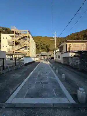 長楽寺の{uncategorized: "未分類", other: "その他", undefined: "問題あり", building: "その他建物", grave: "お墓", sacred_gate: "鳥居", guardian: "狛犬", statue: "像", buddha: "仏像", history: "歴史", nature: "自然", garden: "庭園", animal: "動物", pagoda: "塔", temizu: "手水舎", mountain_gate: "山門・神門", sanctuary: "本殿・本堂", subordinate: "末社・摂社", art: "芸術", scenery: "景色", jizo: "地蔵", ema: "絵馬", goshuin: "御朱印", omikuji: "おみくじ", items: "授与品その他", amulet: "お守り", goshuincho: "御朱印帳", eats: "食事", festival: "お祭り", votive_dance: "神楽", shichigosan: "七五三参", wedding: "結婚式", experience: "体験その他", initially: "初詣", around: "周辺", anti_infection: "感染症対策"}