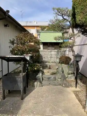 神明社(鹿田)の本殿・本堂
