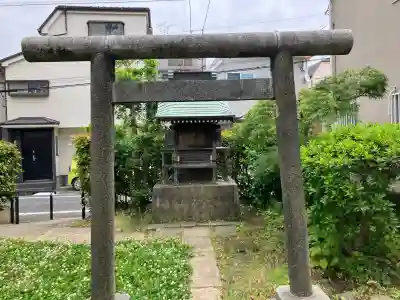 五北天祖神社の{uncategorized: "未分類", other: "その他", undefined: "問題あり", building: "その他建物", grave: "お墓", sacred_gate: "鳥居", guardian: "狛犬", statue: "像", buddha: "仏像", history: "歴史", nature: "自然", garden: "庭園", animal: "動物", pagoda: "塔", temizu: "手水舎", mountain_gate: "山門・神門", sanctuary: "本殿・本堂", subordinate: "末社・摂社", art: "芸術", scenery: "景色", jizo: "地蔵", ema: "絵馬", goshuin: "御朱印", omikuji: "おみくじ", items: "授与品その他", amulet: "お守り", goshuincho: "御朱印帳", eats: "食事", festival: "お祭り", votive_dance: "神楽", shichigosan: "七五三参", wedding: "結婚式", experience: "体験その他", initially: "初詣", around: "周辺", anti_infection: "感染症対策"}