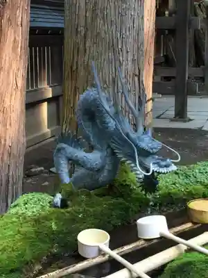 諏訪大社の手水舎