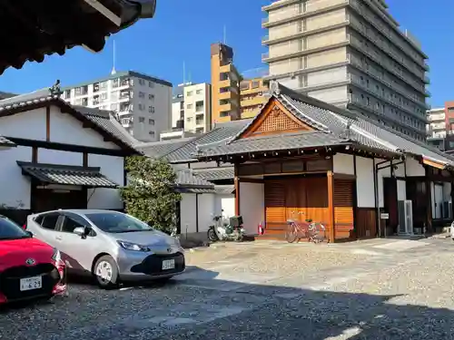 法善寺の建物その他