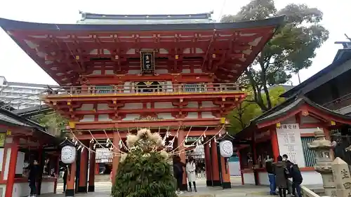 生田神社の山門・神門