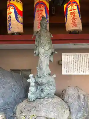 向川原町慈母観音の仏像