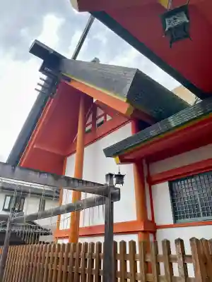 氷川鍬神社の{uncategorized: "未分類", other: "その他", undefined: "問題あり", building: "その他建物", grave: "お墓", sacred_gate: "鳥居", guardian: "狛犬", statue: "像", buddha: "仏像", history: "歴史", nature: "自然", garden: "庭園", animal: "動物", pagoda: "塔", temizu: "手水舎", mountain_gate: "山門・神門", sanctuary: "本殿・本堂", subordinate: "末社・摂社", art: "芸術", scenery: "景色", jizo: "地蔵", ema: "絵馬", goshuin: "御朱印", omikuji: "おみくじ", items: "授与品その他", amulet: "お守り", goshuincho: "御朱印帳", eats: "食事", festival: "お祭り", votive_dance: "神楽", shichigosan: "七五三参", wedding: "結婚式", experience: "体験その他", initially: "初詣", around: "周辺", anti_infection: "感染症対策"}