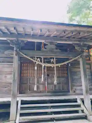 七滝神社の本殿・本堂