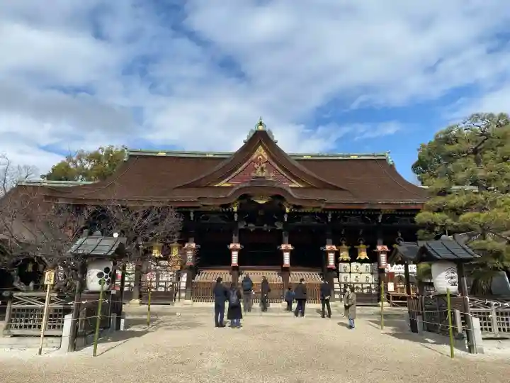 北野天満宮の{uncategorized: "未分類", other: "その他", undefined: "問題あり", building: "その他建物", grave: "お墓", sacred_gate: "鳥居", guardian: "狛犬", statue: "像", buddha: "仏像", history: "歴史", nature: "自然", garden: "庭園", animal: "動物", pagoda: "塔", temizu: "手水舎", mountain_gate: "山門・神門", sanctuary: "本殿・本堂", subordinate: "末社・摂社", art: "芸術", scenery: "景色", jizo: "地蔵", ema: "絵馬", goshuin: "御朱印", omikuji: "おみくじ", items: "授与品その他", amulet: "お守り", goshuincho: "御朱印帳", eats: "食事", festival: "お祭り", votive_dance: "神楽", shichigosan: "七五三参", wedding: "結婚式", experience: "体験その他", initially: "初詣", around: "周辺", anti_infection: "感染症対策"}