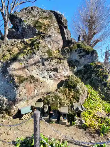 岩神稲荷神社の末社