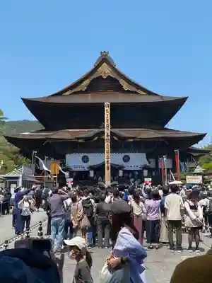 善光寺の本殿・本堂
