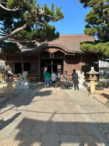 舞子六神社／まいこむの宮の{uncategorized: "未分類", other: "その他", undefined: "問題あり", building: "その他建物", grave: "お墓", sacred_gate: "鳥居", guardian: "狛犬", statue: "像", buddha: "仏像", history: "歴史", nature: "自然", garden: "庭園", animal: "動物", pagoda: "塔", temizu: "手水舎", mountain_gate: "山門・神門", sanctuary: "本殿・本堂", subordinate: "末社・摂社", art: "芸術", scenery: "景色", jizo: "地蔵", ema: "絵馬", goshuin: "御朱印", omikuji: "おみくじ", items: "授与品その他", amulet: "お守り", goshuincho: "御朱印帳", eats: "食事", festival: "お祭り", votive_dance: "神楽", shichigosan: "七五三参", wedding: "結婚式", experience: "体験その他", initially: "初詣", around: "周辺", anti_infection: "感染症対策"}