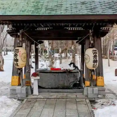 彌彦神社　(伊夜日子神社)の手水舎