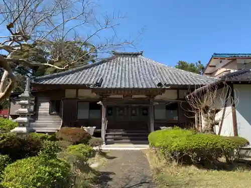 東光寺の本殿