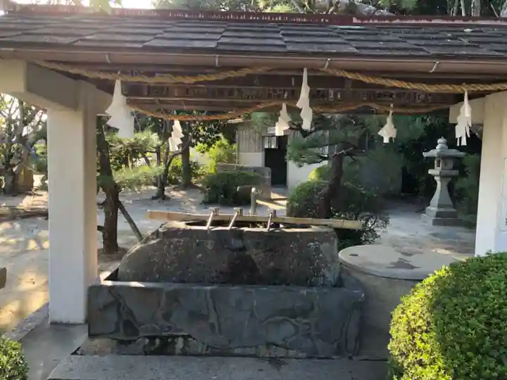 玉祖神社の手水舎