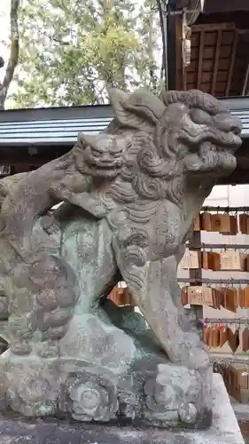 田縣神社の狛犬