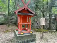 聖明神社の{uncategorized: "未分類", other: "その他", undefined: "問題あり", building: "その他建物", grave: "お墓", sacred_gate: "鳥居", guardian: "狛犬", statue: "像", buddha: "仏像", history: "歴史", nature: "自然", garden: "庭園", animal: "動物", pagoda: "塔", temizu: "手水舎", mountain_gate: "山門・神門", sanctuary: "本殿・本堂", subordinate: "末社・摂社", art: "芸術", scenery: "景色", jizo: "地蔵", ema: "絵馬", goshuin: "御朱印", omikuji: "おみくじ", items: "授与品その他", amulet: "お守り", goshuincho: "御朱印帳", eats: "食事", festival: "お祭り", votive_dance: "神楽", shichigosan: "七五三参", wedding: "結婚式", experience: "体験その他", initially: "初詣", around: "周辺", anti_infection: "感染症対策"}