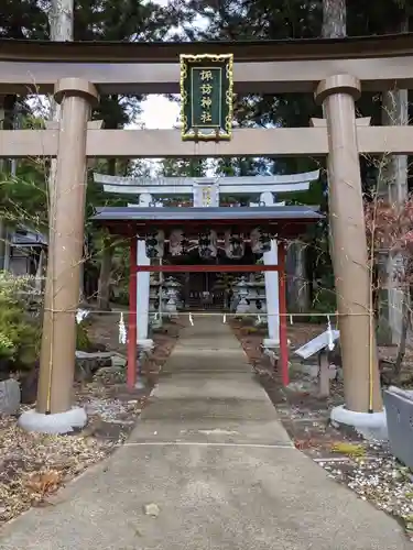 諏訪神社の鳥居